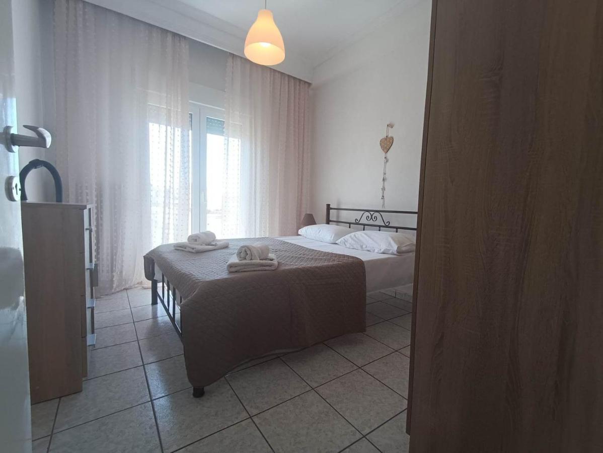 Apartment In The Center Near The Sea カヴァラ エクステリア 写真